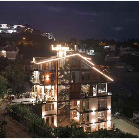 Hotel Teakhouse Đà Lạt Extérieur photo