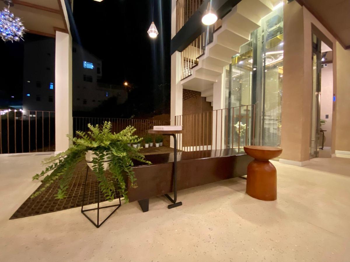 Hotel Teakhouse Đà Lạt Extérieur photo